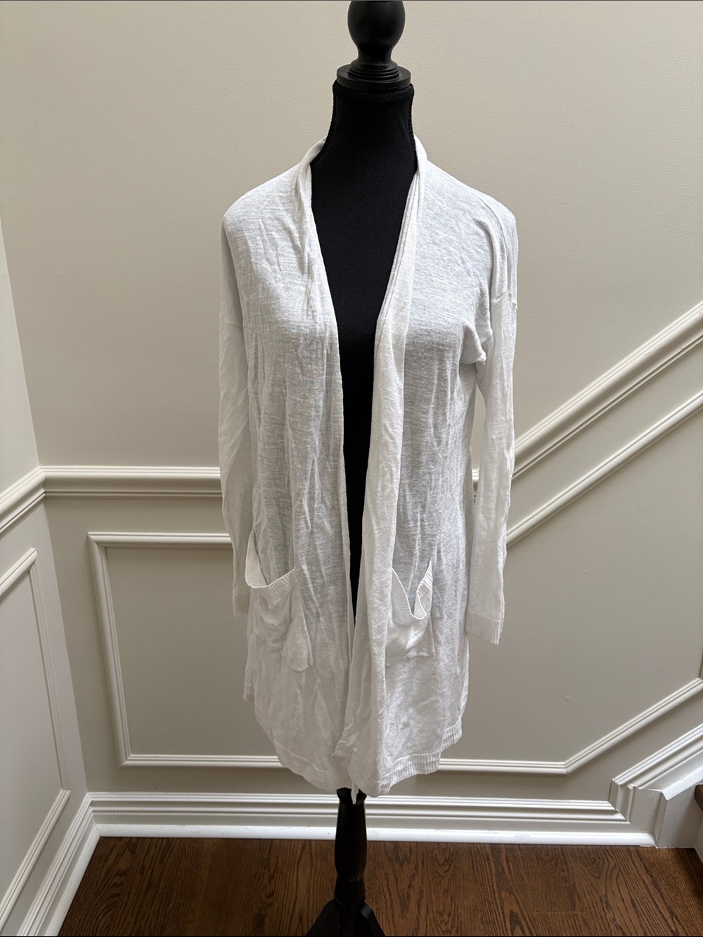 Uniqlo Cardigan sz s
